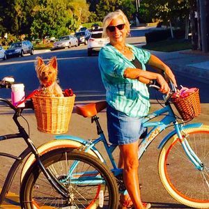 Meet your Posher, Lori